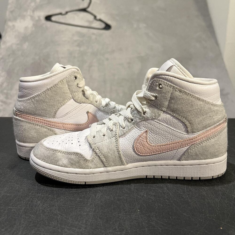 Nike Air Jordan 1 Mid SE Shoes Womens 7 Light Iron Ore Pink Gray DN4045-001 - Picture 7 of 9